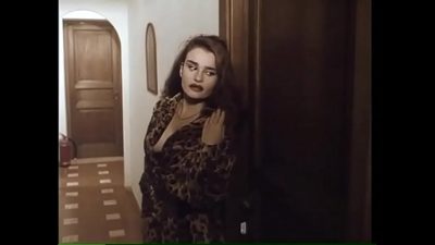 Jessica Rizzo porn movie Una zia molto disponibile (1993)